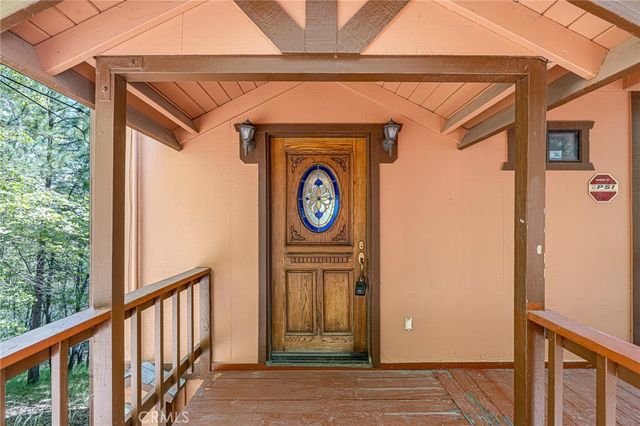 1227 Portillo Lane, Lake Arrowhead, CA 92352