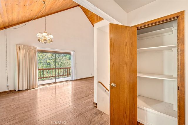 1227 Portillo Lane, Lake Arrowhead, CA 92352