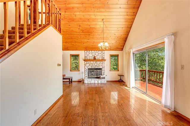 1227 Portillo Lane, Lake Arrowhead, CA 92352