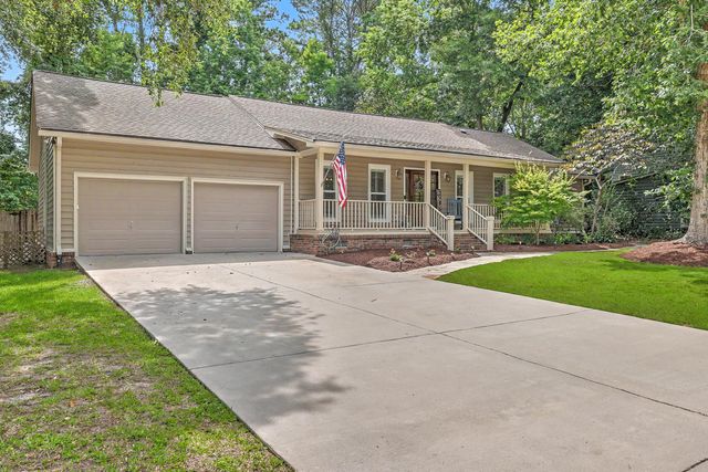 818 Law Lane, Mount Pleasant, SC 29464