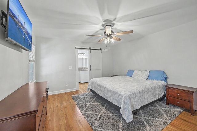 818 Law Lane, Mount Pleasant, SC 29464
