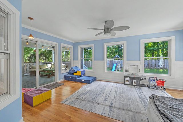 818 Law Lane, Mount Pleasant, SC 29464
