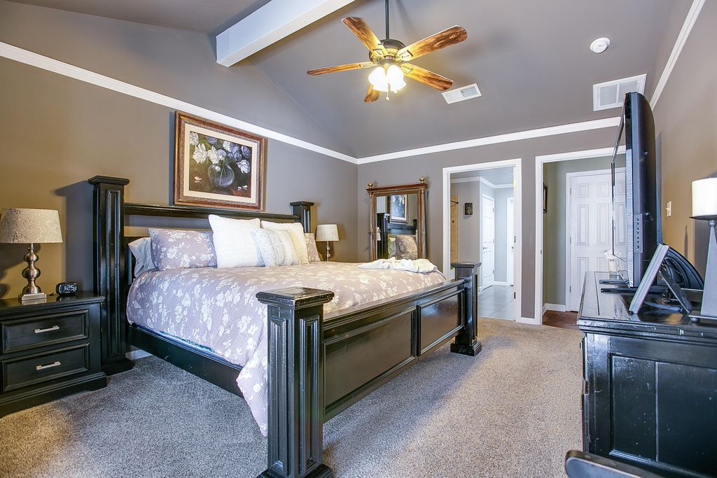 Image 15 of property listing at 3654 Apollo Lane, San Angelo, TX 76903