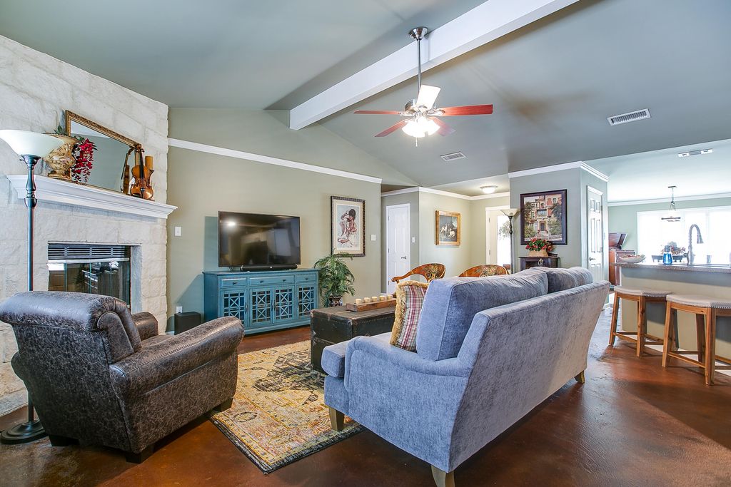 Image 9 of property listing at 3654 Apollo Lane, San Angelo, TX 76903