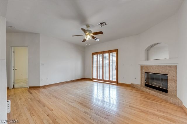 1616 Cardinal Bluff Drive 201, Las Vegas, NV 89128