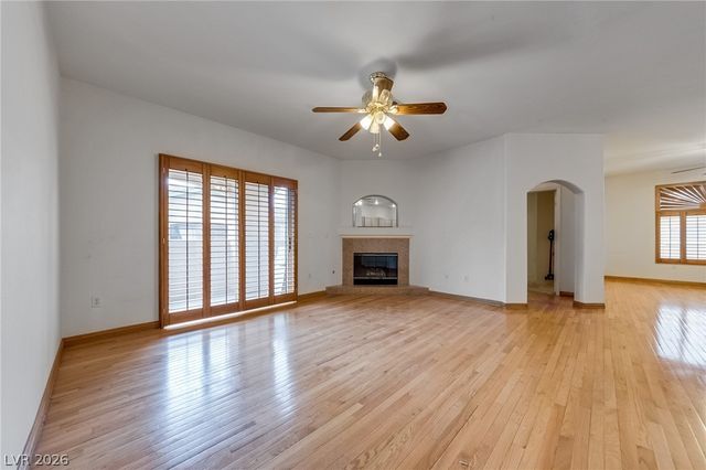 1616 Cardinal Bluff Drive 201, Las Vegas, NV 89128