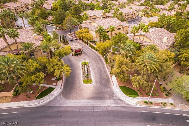 1616 Cardinal Bluff Drive 201, Las Vegas, NV 89128