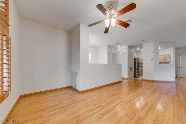 1616 Cardinal Bluff Drive 201, Las Vegas, NV 89128