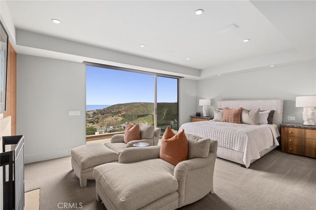 1409 Samoa Way, Laguna Beach, CA 92651