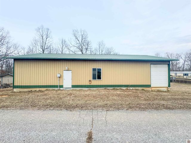 715 Keith Dr, Grand Rivers, KY 42045