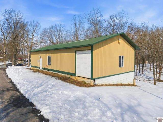 715 Keith Dr, Grand Rivers, KY 42045