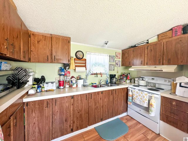 715 Keith Dr, Grand Rivers, KY 42045