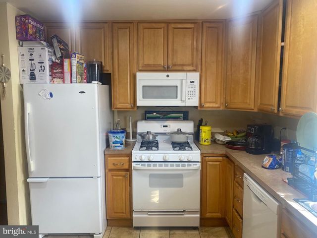 1677 TINSMAN AVE, Pennsauken, NJ 08110