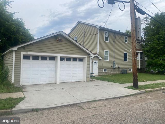 1677 TINSMAN AVE, Pennsauken, NJ 08110