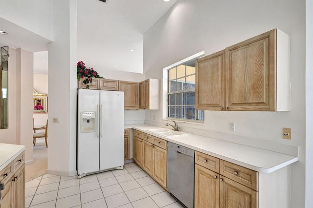 10414 Osprey Trace, West Palm Beach, FL 33412