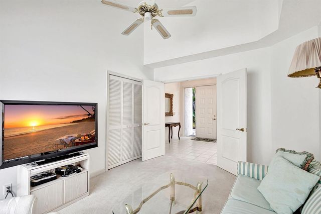 10414 Osprey Trace, West Palm Beach, FL 33412