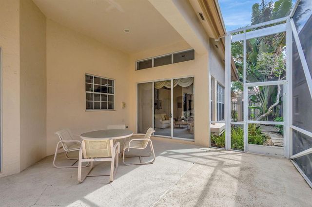 10414 Osprey Trace, West Palm Beach, FL 33412
