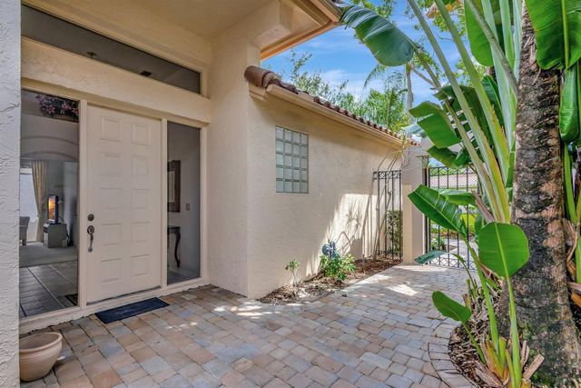 10414 Osprey Trace, West Palm Beach, FL 33412