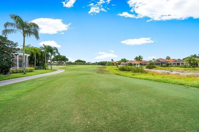 10414 Osprey Trace, West Palm Beach, FL 33412