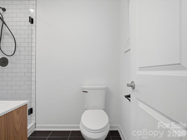 3633 Rosehaven Drive, Charlotte, NC 28205