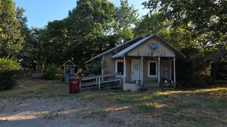 208 E Austin, Leonard, TX 75452