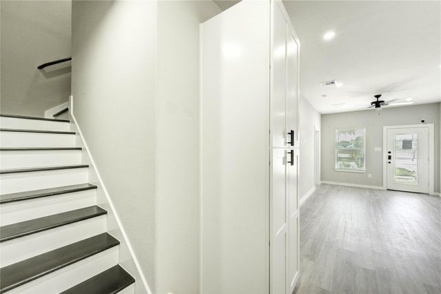 8157 Tate Street B, Houston, TX 77028