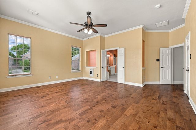 522 Basswood Trail, Garland, TX 75040