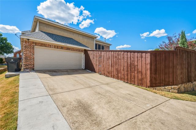 522 Basswood Trail, Garland, TX 75040