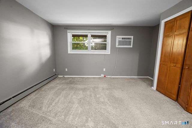 183 Williamstown Court 183, Newington, CT 06111