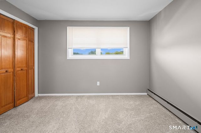 183 Williamstown Court 183, Newington, CT 06111