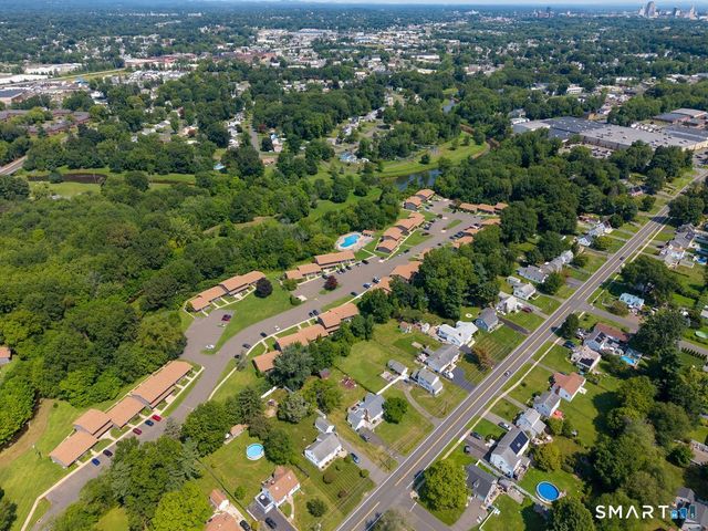 183 Williamstown Court 183, Newington, CT 06111