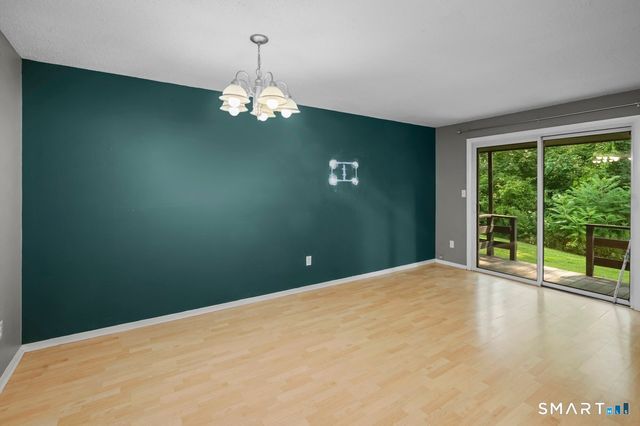 183 Williamstown Court 183, Newington, CT 06111