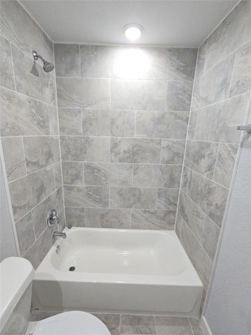 4626 Shreveport Boulevard A, Houston, TX 77028