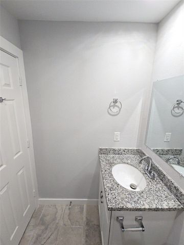 4626 Shreveport Boulevard A, Houston, TX 77028