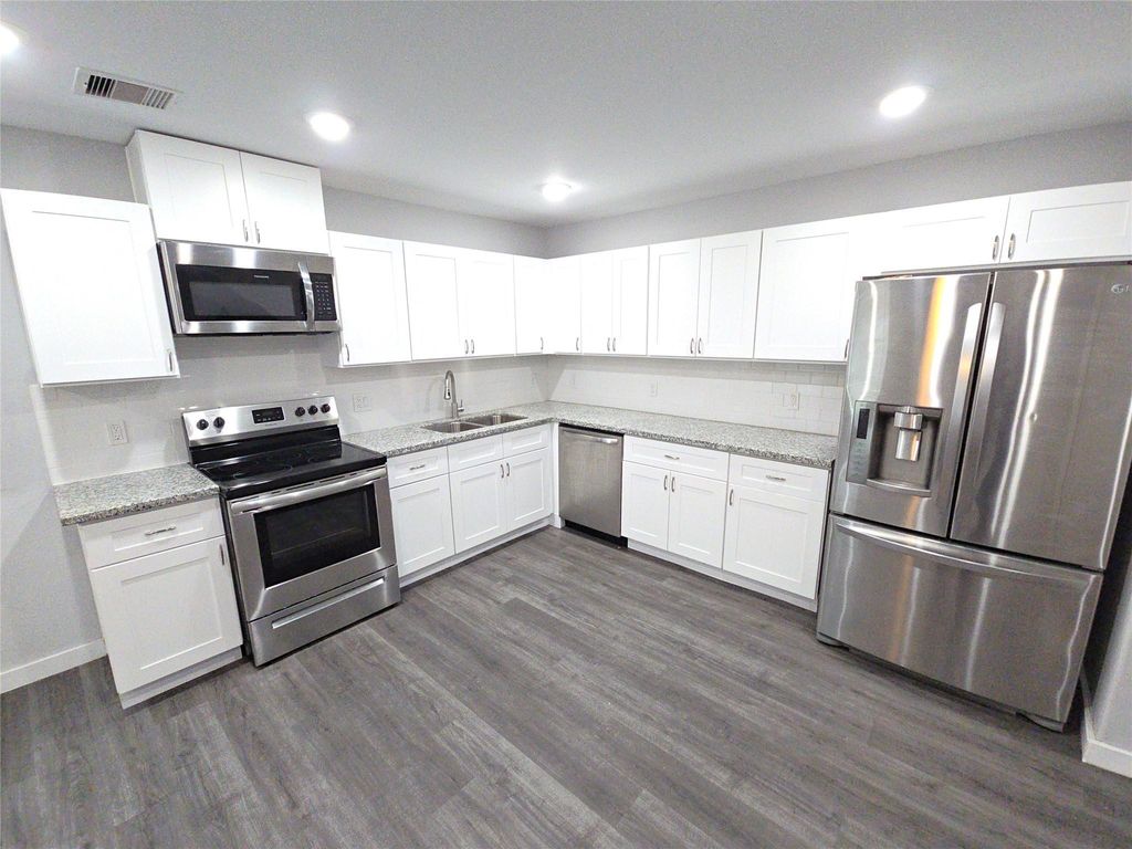 4626 Shreveport Boulevard A, Houston, TX 77028