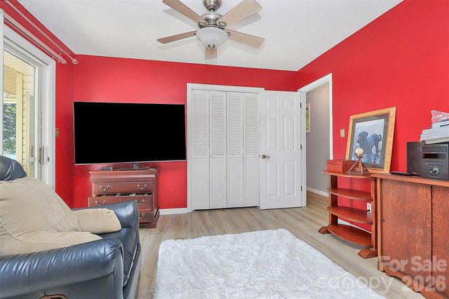 160 Quail Hollow Drive, Kings Mountain, NC 28086