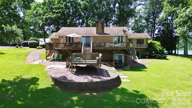 160 Quail Hollow Drive, Kings Mountain, NC 28086