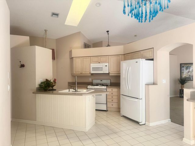 48 Via Del Corso, Palm Beach Gardens, FL 33418