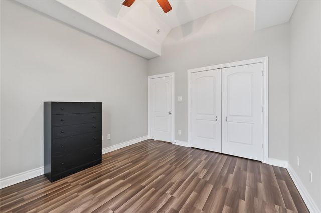 209 April Waters Drive W, Conroe, TX 77356