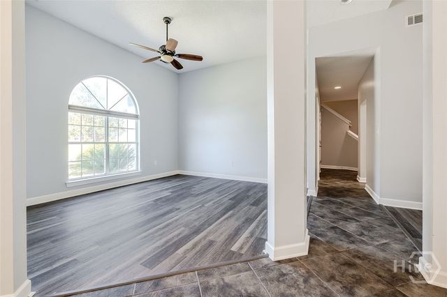 16 Glennmary Lane E, Richmond Hill, GA 31324