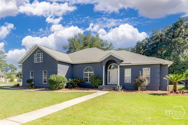 16 Glennmary Lane E, Richmond Hill, GA 31324