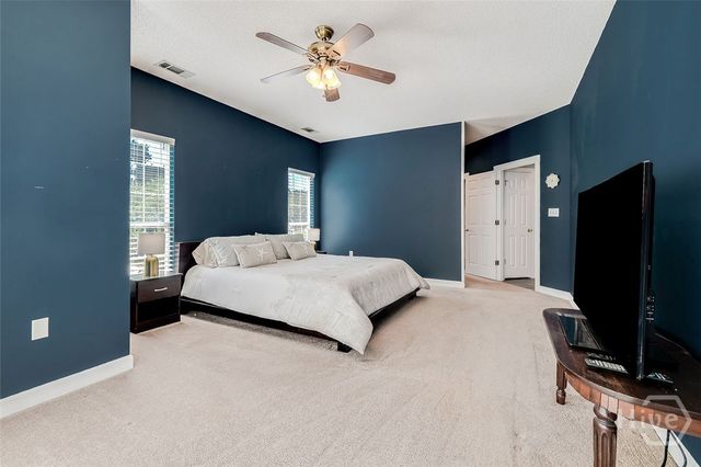 16 Glennmary Lane E, Richmond Hill, GA 31324