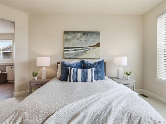 2252 Front Range Ct, Erie, CO 80516