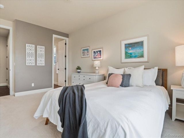 2252 Front Range Ct, Erie, CO 80516