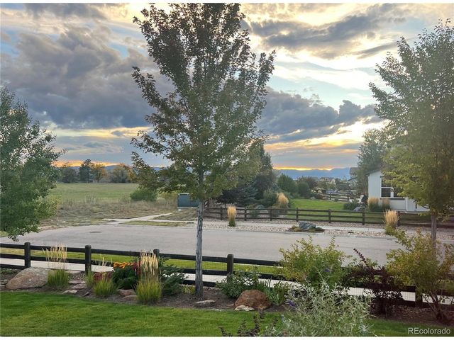 2252 Front Range Ct, Erie, CO 80516