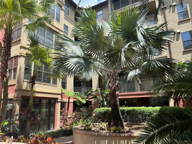 911 N ORANGE AVENUE 127, Orlando, FL 32801