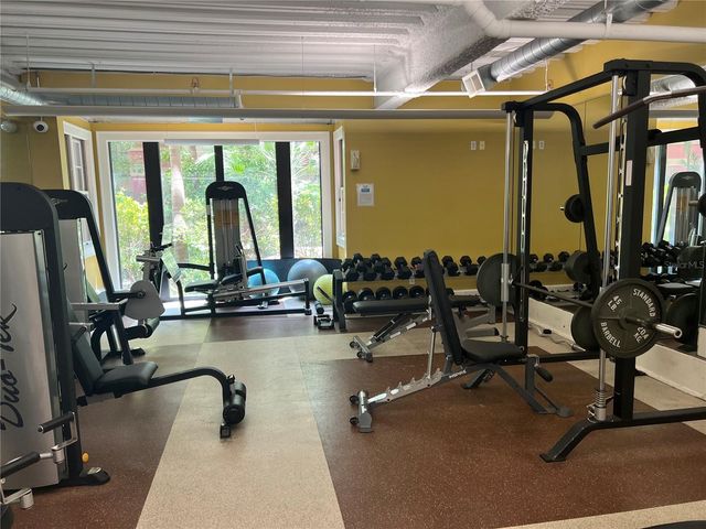 911 N ORANGE AVENUE 127, Orlando, FL 32801
