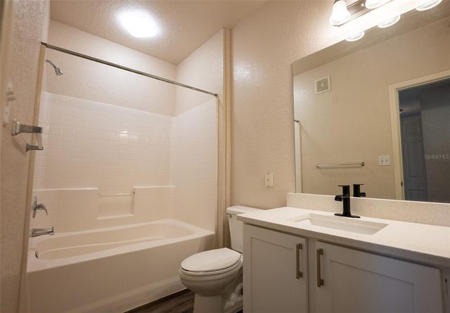911 N ORANGE AVENUE 127, Orlando, FL 32801