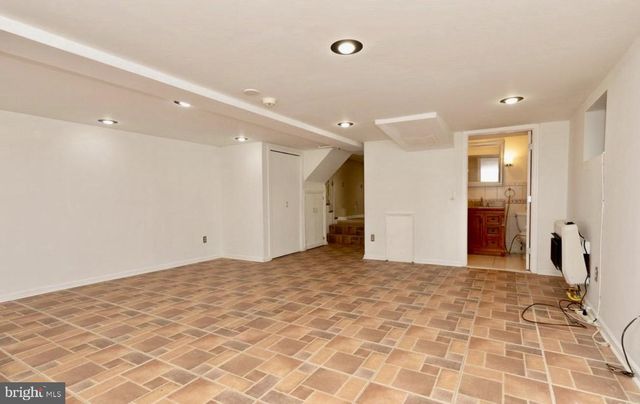 1800 EVARTS ST, Philadelphia, PA 19152