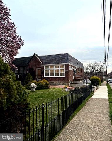 1800 EVARTS ST, Philadelphia, PA 19152